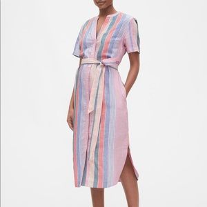 🎨Gap Striped Midi Shirtdress🎨